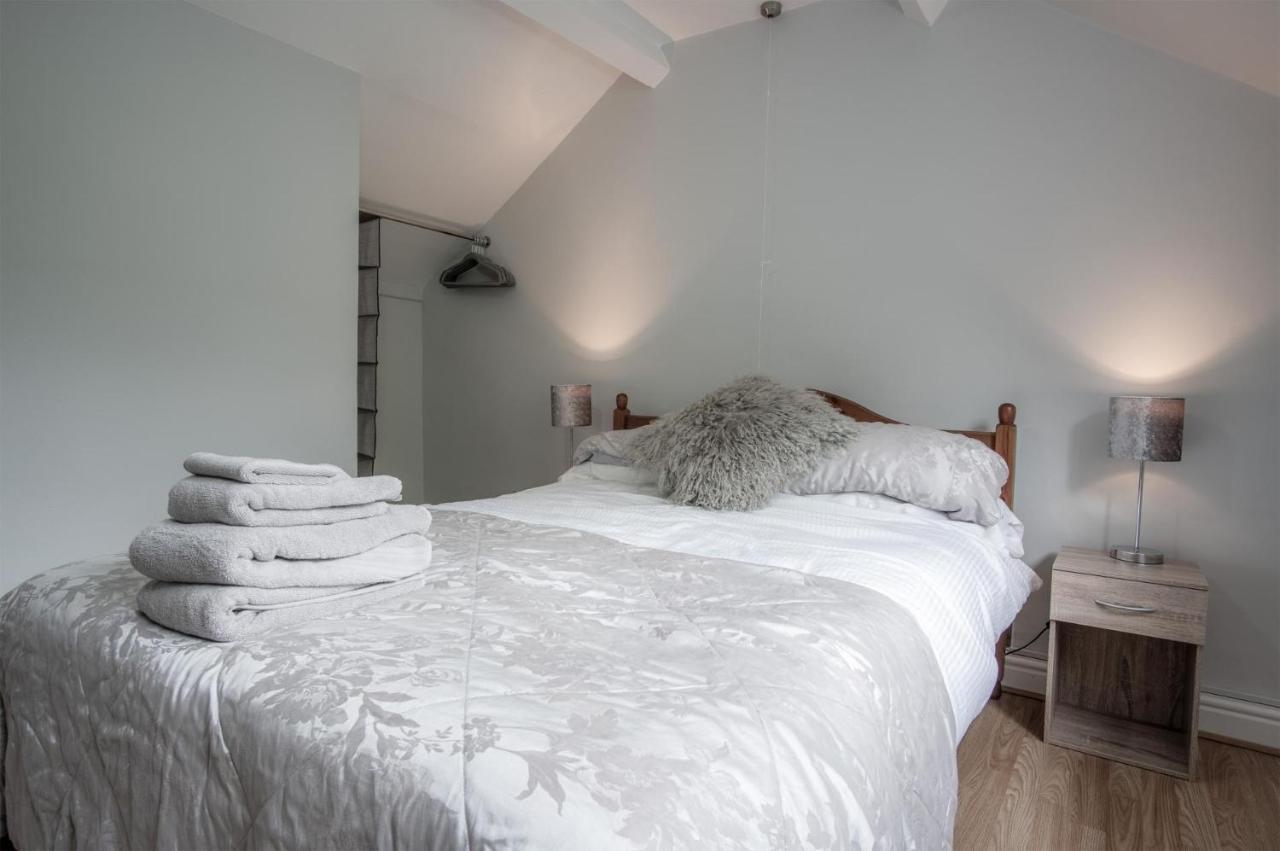 Wern Y Glais - 2 Bedroom Cottage - Glais Swansea Exterior foto